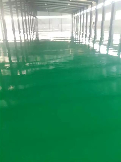 良庆给你一份 地坪漆施工 + 维修（翻新）